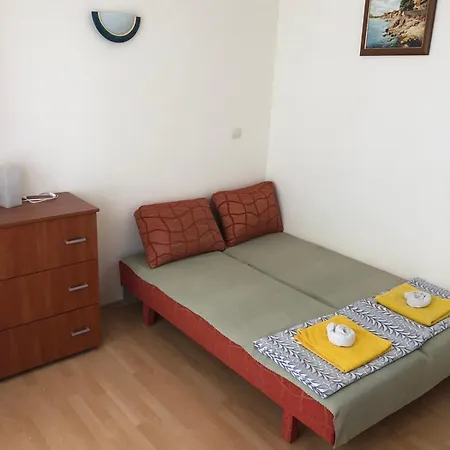 Cozy With 2 Bedrooms And Sea View *
